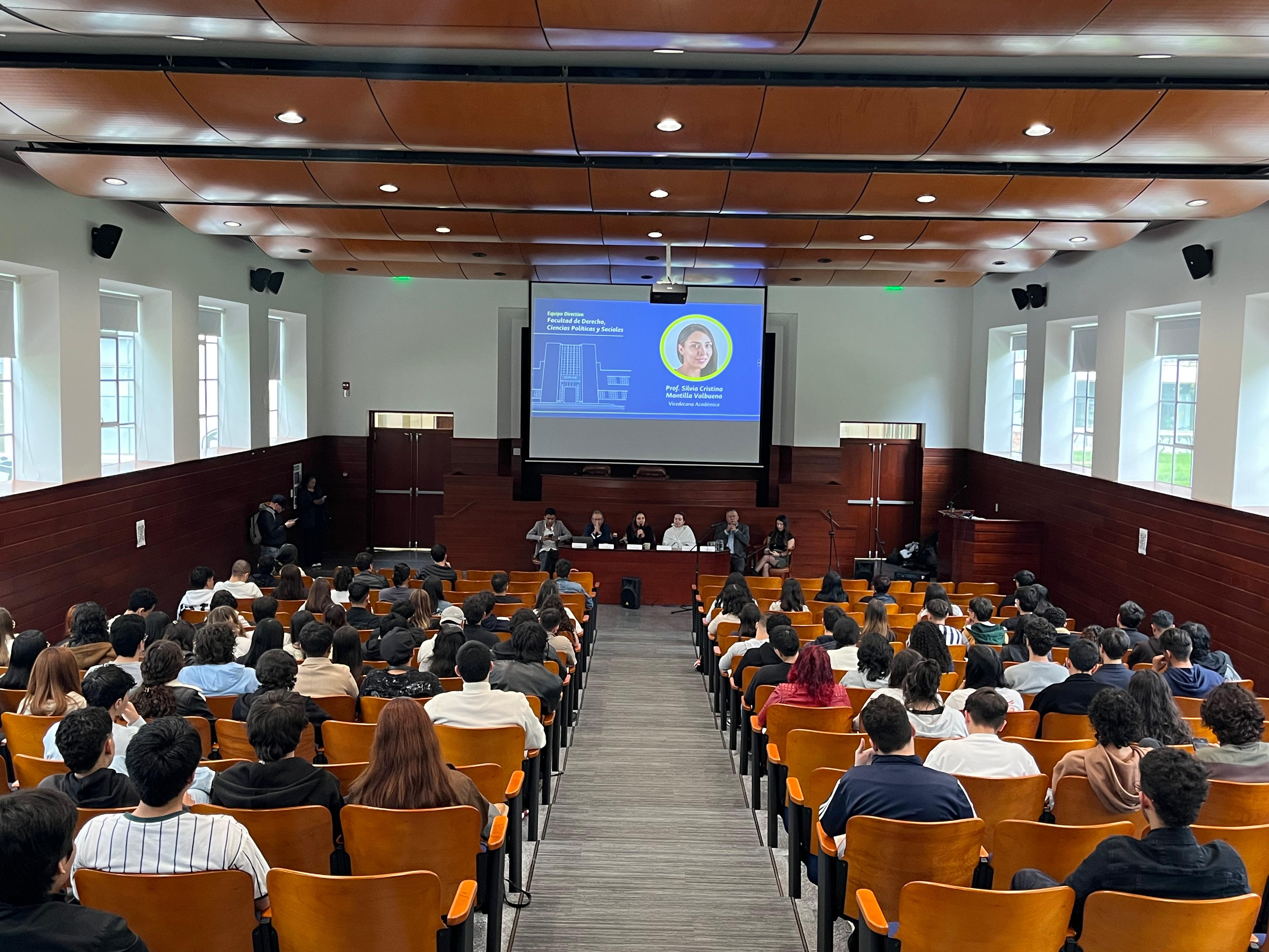 Inducción 2025-02: bienvenida y acompañamiento integral